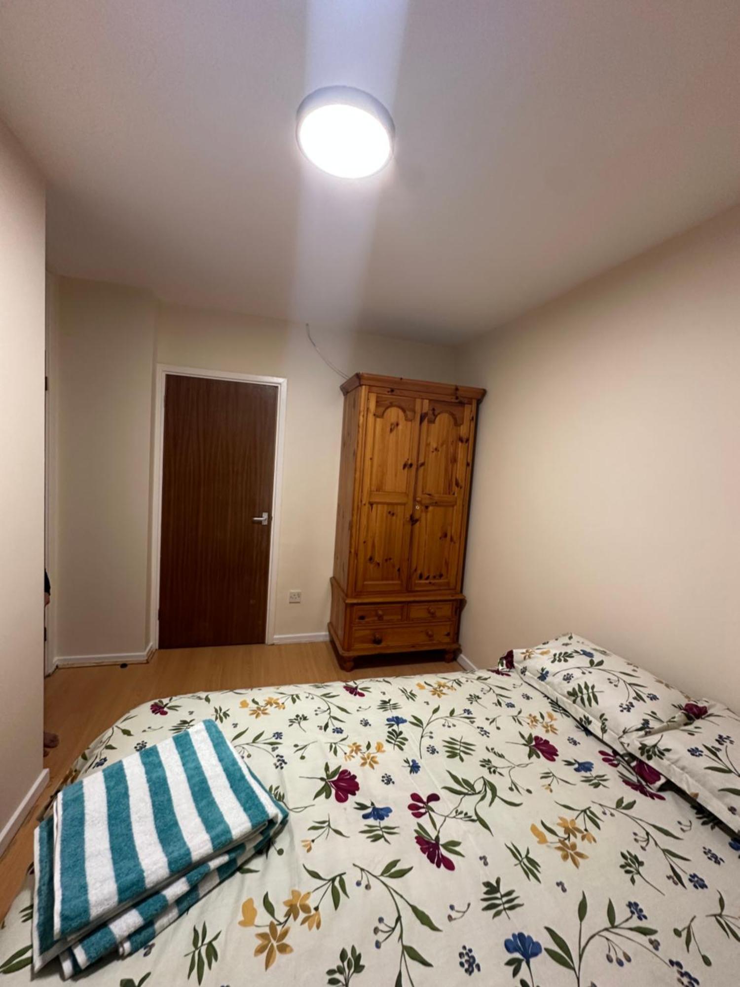 Hospedagem domiciliar Double Near Airport, Excel In Heart Of