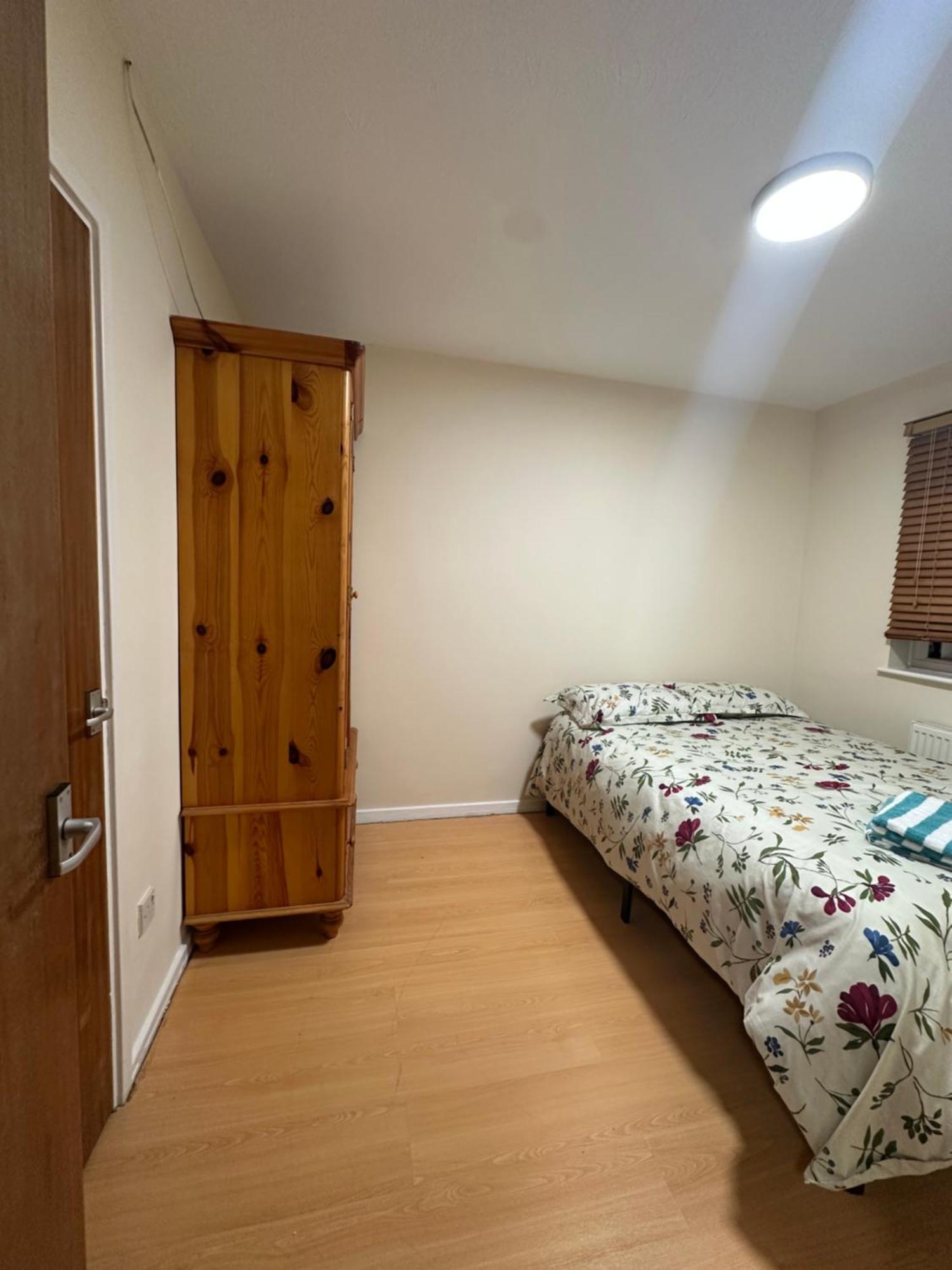 Hospedagem domiciliar Double Near Airport, Excel In Heart Of